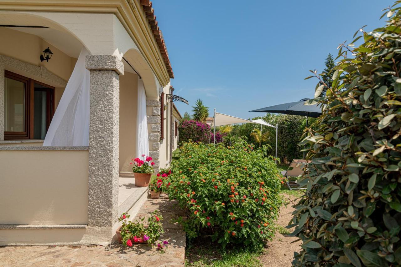 Rooms Tavolara Сан Теодоро Екстериор снимка